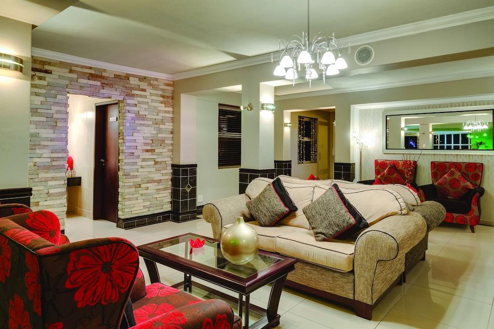 BON Hotel Empangeni Bagian luar foto