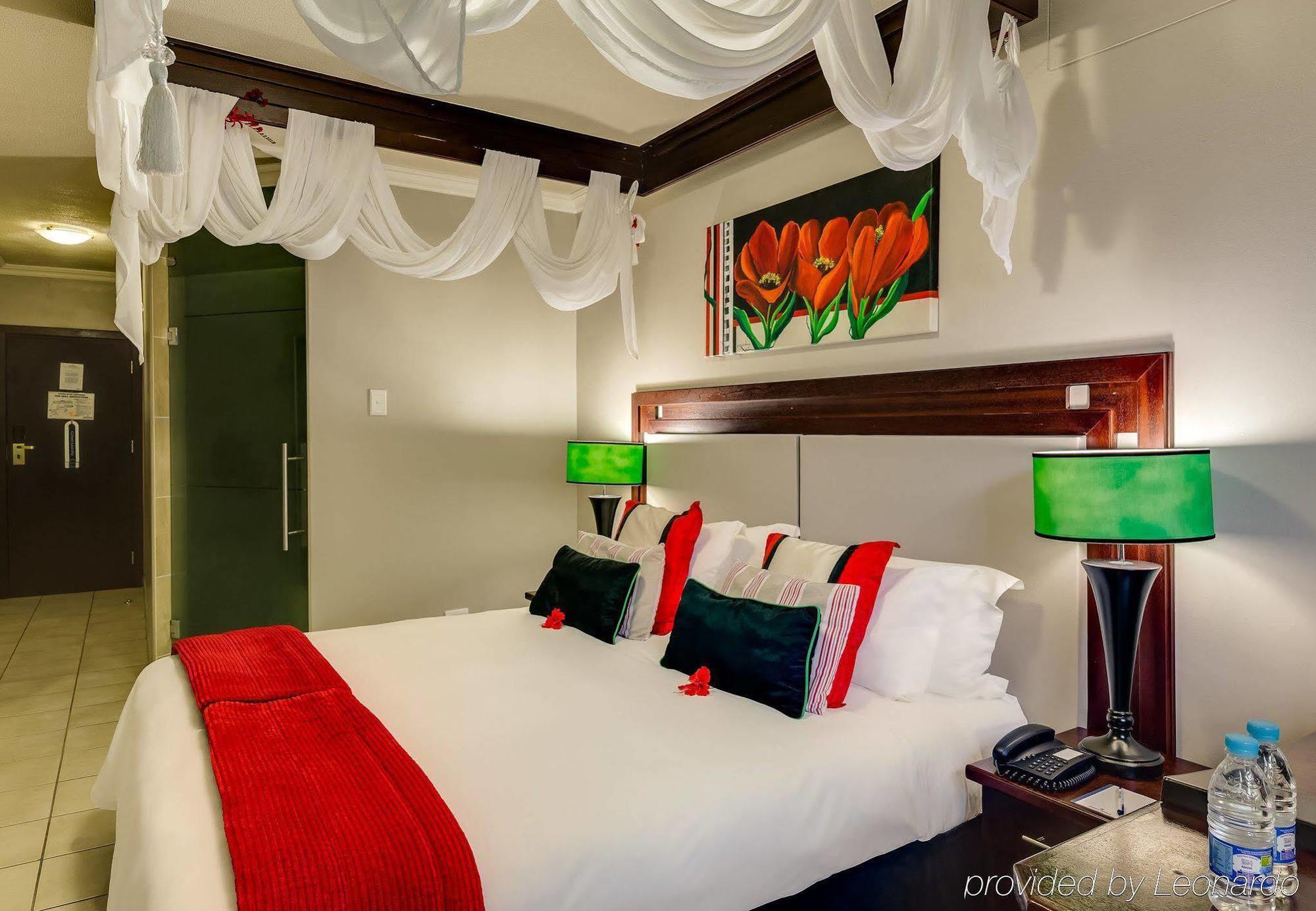 BON Hotel Empangeni Bagian luar foto
