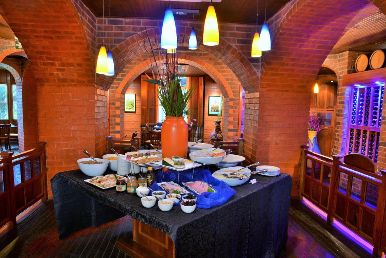 BON Hotel Empangeni Bagian luar foto