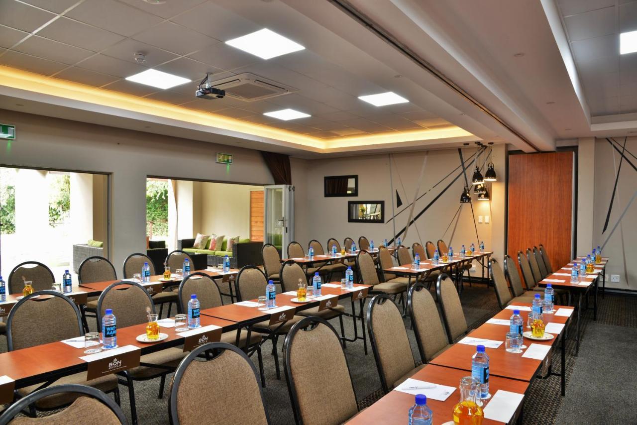 BON Hotel Empangeni Bagian luar foto