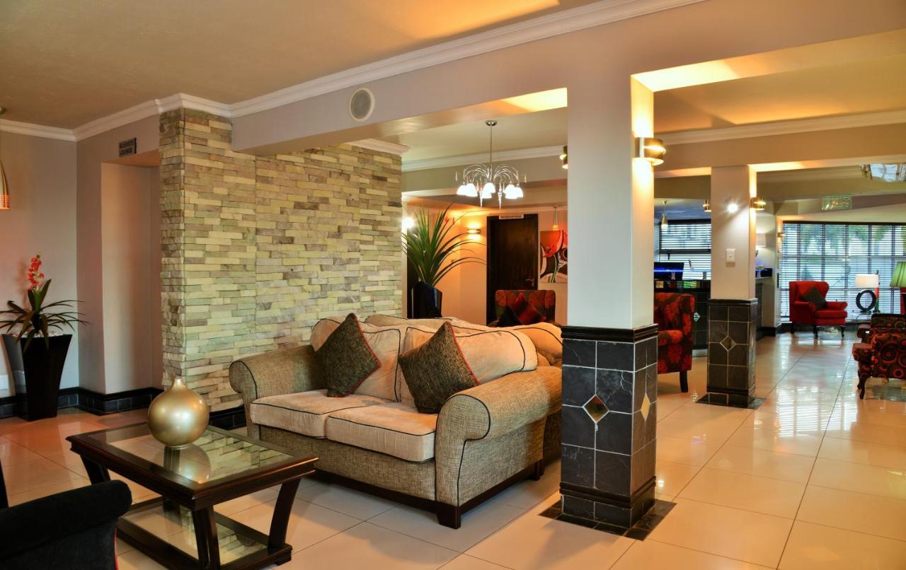 BON Hotel Empangeni Bagian luar foto